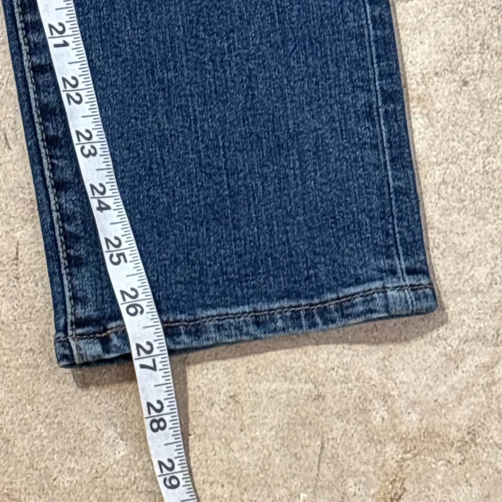 Levi's Blue Wedgie Straight Leg Jeans Women’s Size 24 Button Fly High Rise NWT
